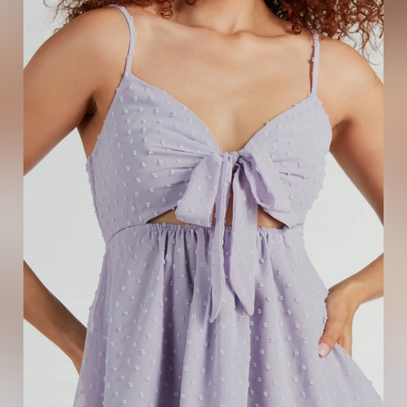 NWT Windsor Swiss Dot Chiffon Lavender Cut Out Babydoll Dress Women's Small - Picture 2 of 8